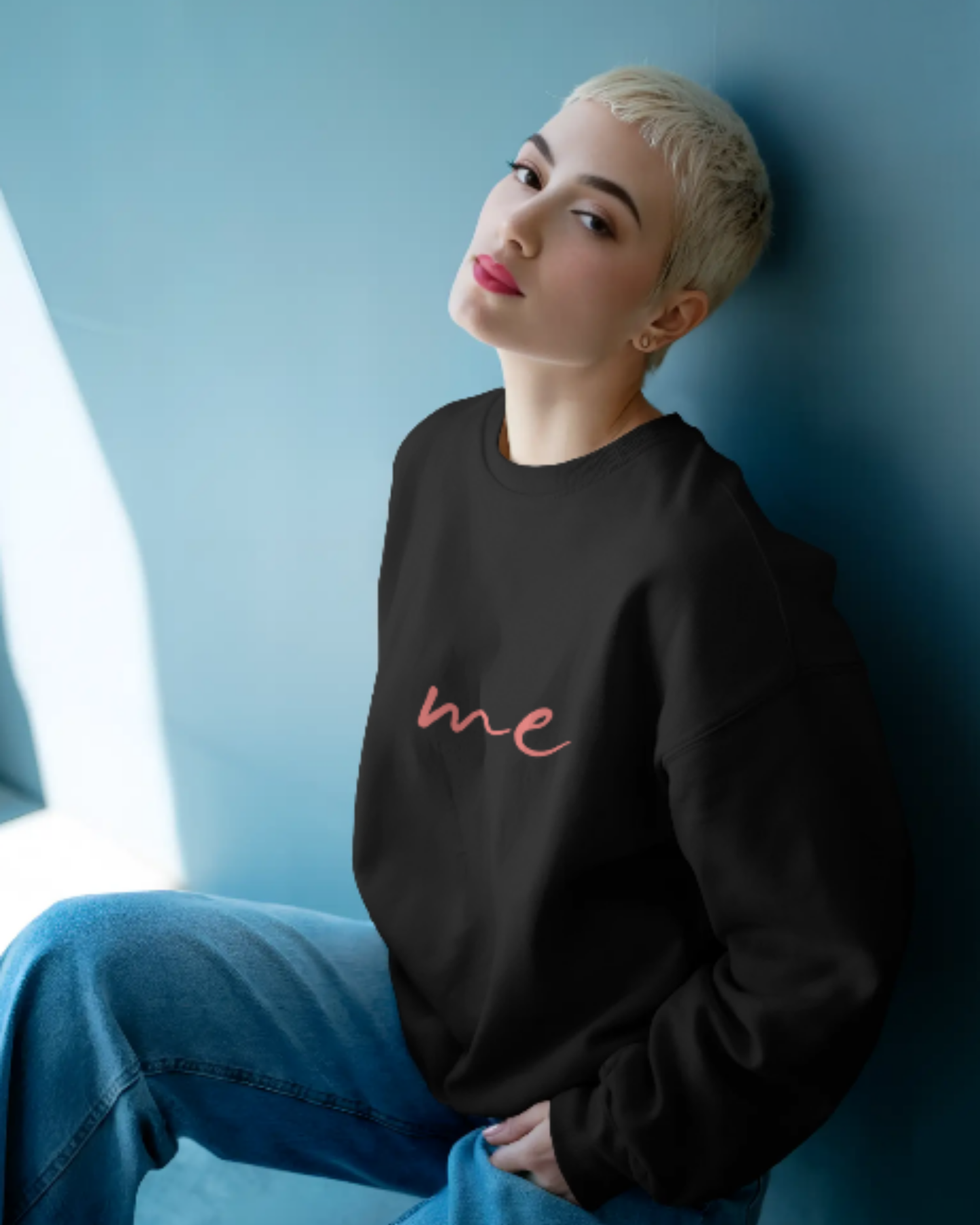 Aesthetic Women's Oversized Sweatshirt – Signature me Edition sweatshirt oversized fit cotton fabric heavyweight fabric graphic print printed design detail view by HAViT Apparel
